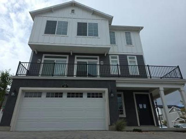 House for sale in Saratoga Springs, Utah