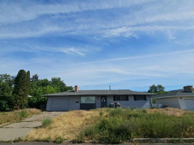 House for sale in Minnehaha, Spokane