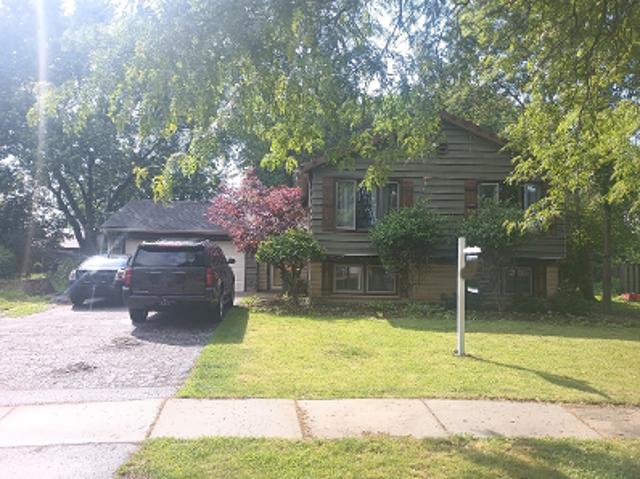 House for sale in Arlington Heights, Illinois