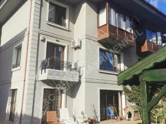 Küçükçekmece, İstanbul içerisinde satılık Villa