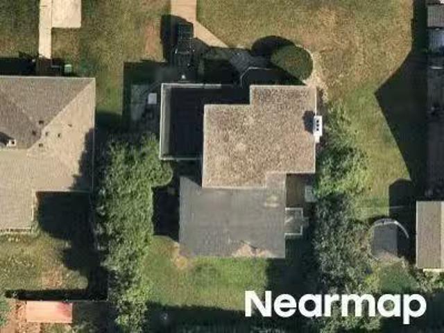 House for sale in Iron Mountain