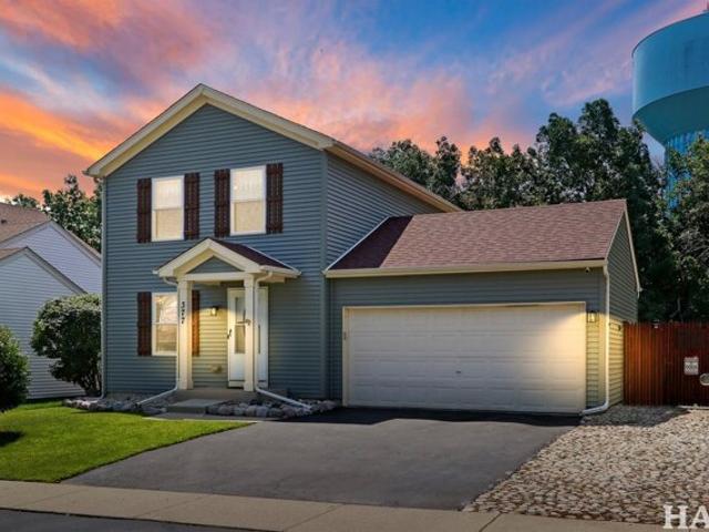 House for sale in Round Lake