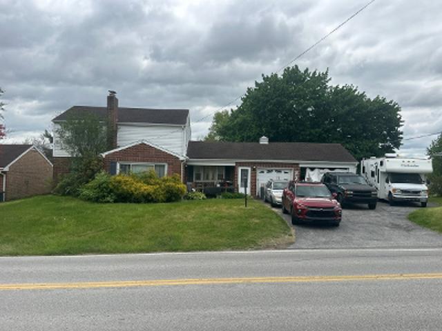 House for sale in Dover, Pennsylvania