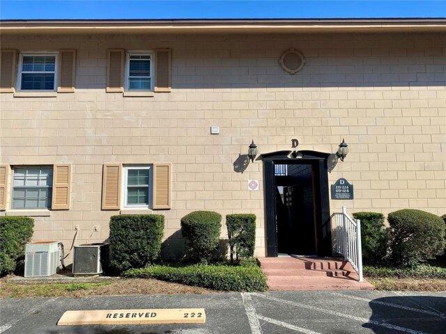 Condo for sale in Tavares