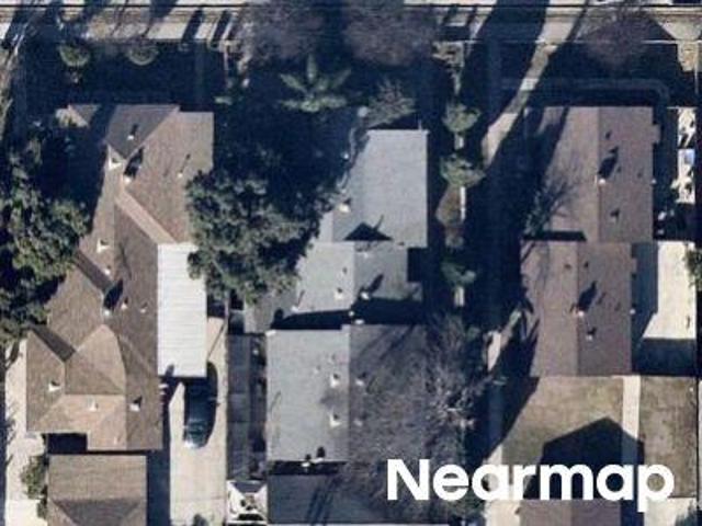 House for sale in Long Beach