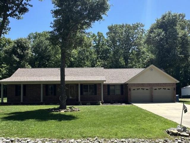 House for sale in Dexter