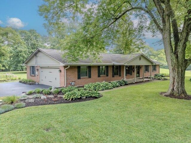 House for sale in Centerville