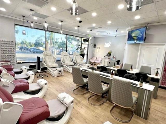 Commercial for sale in Fullerton, Orange County