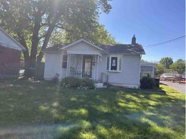 House for sale in Jeffersonville, Indiana