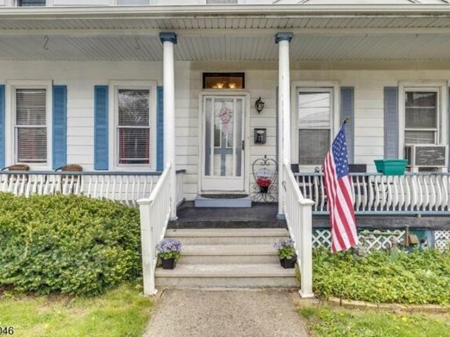 House for sale in Washington, Warren County