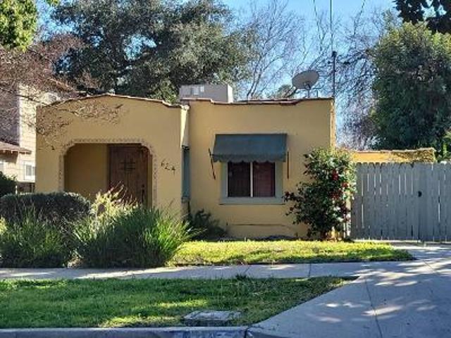 House for sale in Pasadena