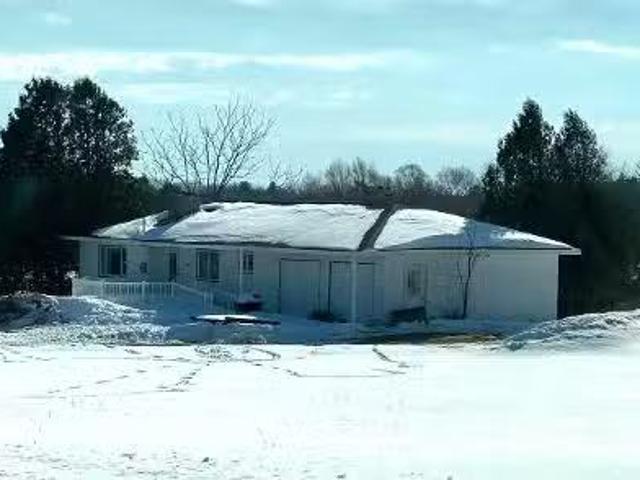 House for sale in Alpena