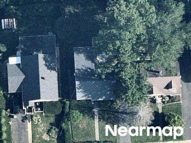 House for sale in Bergenfield, New Jersey