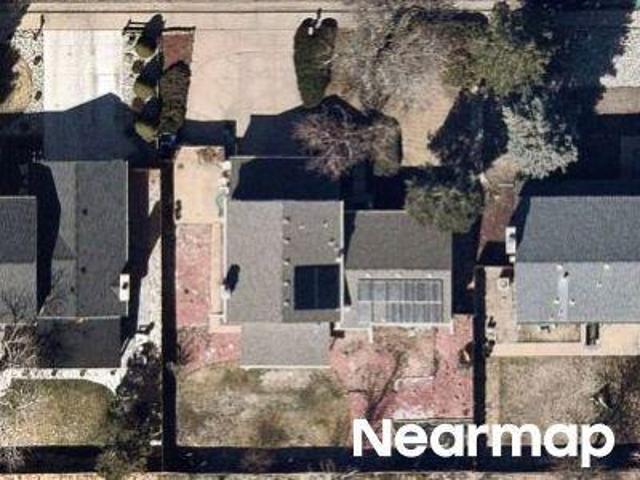 House for sale in Aurora