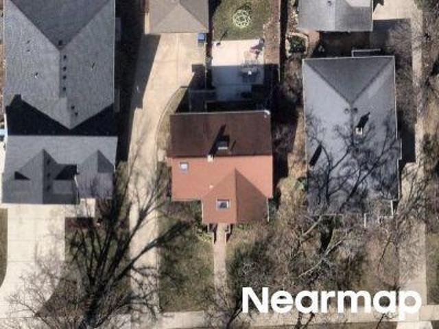House for sale in Illinois
