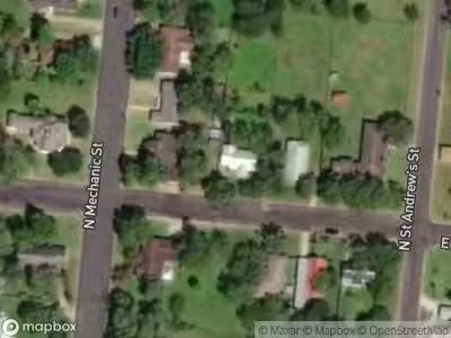 House for sale in El Campo