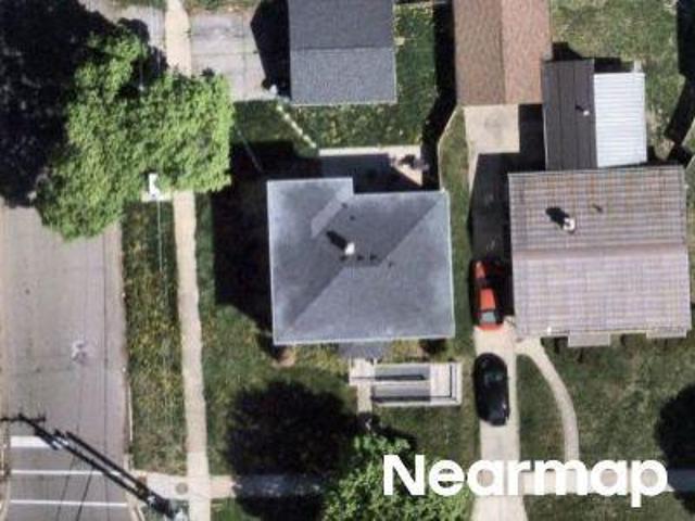 House for sale in Flint, Genesee County