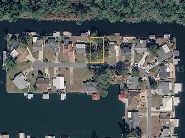 Land for sale in Tavares, Florida