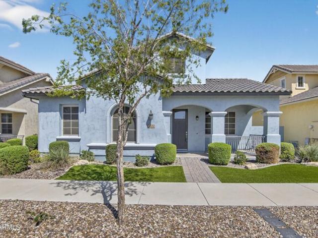 House for sale in Gilbert, Arizona