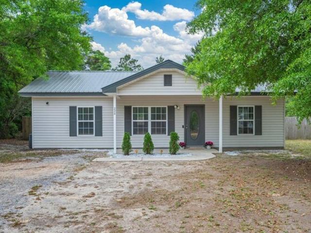 House for sale in Defuniak Springs, Florida