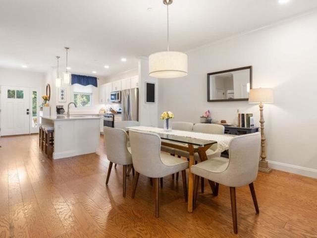 Condo for sale in Woburn, Middlesex County