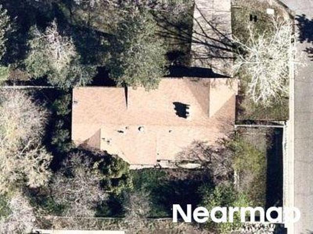 House for sale in Sandy