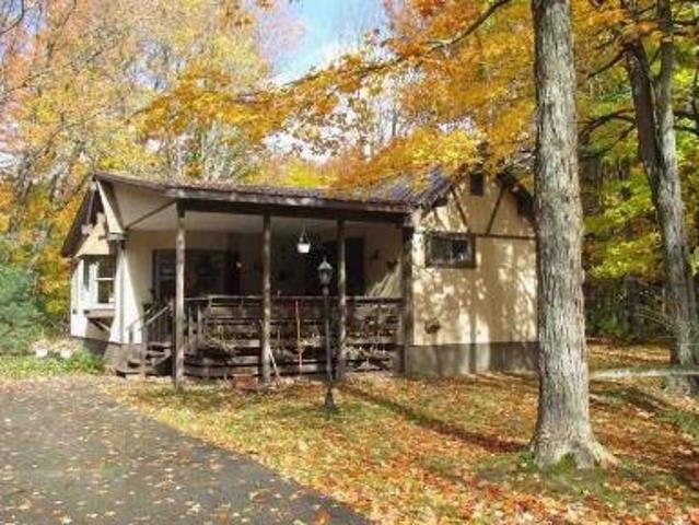 House for sale in Gaylord