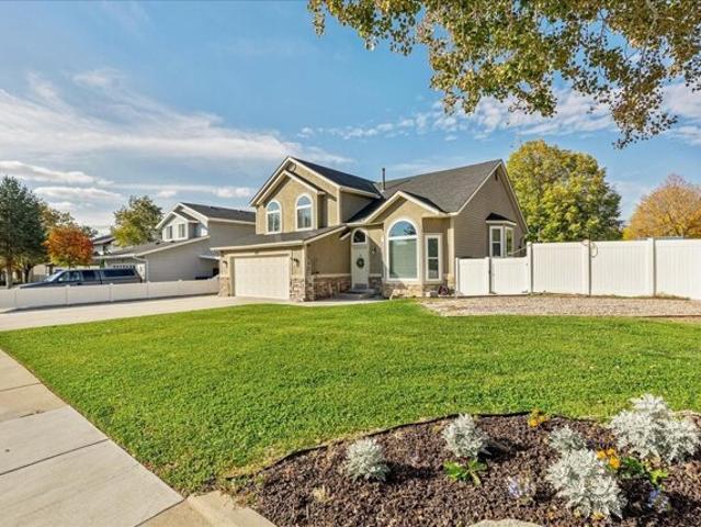 House for sale in Sandy, Utah