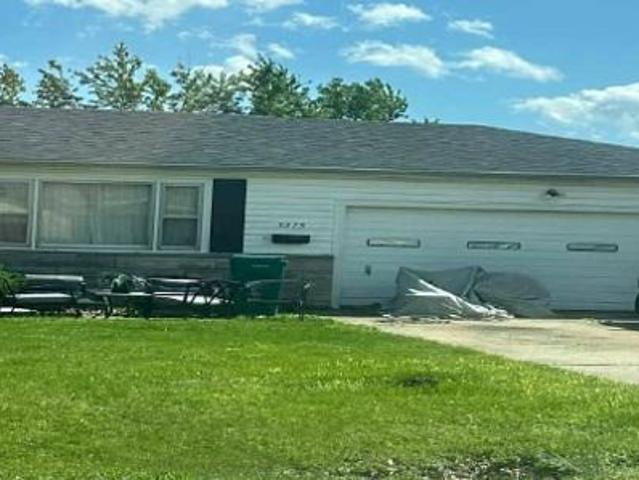 House for sale in Decatur, Illinois