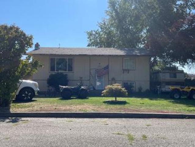 House for sale in Newman Lake, Washington