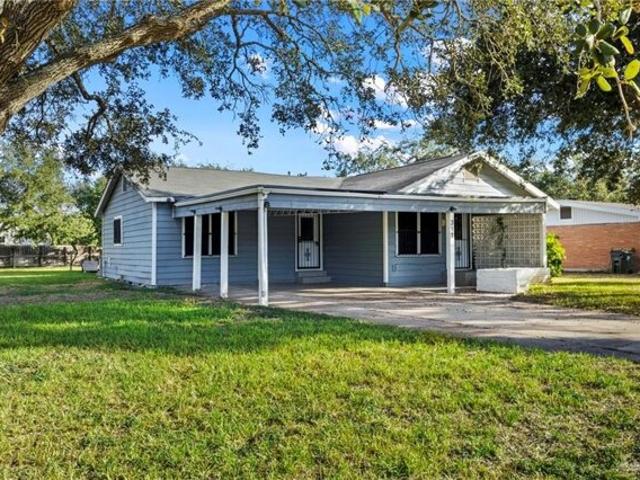 House for sale in Cameron, Texas