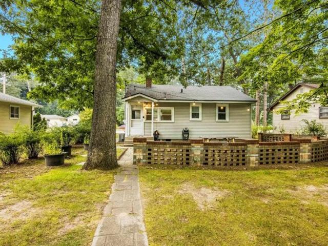 House for sale in Traverse City