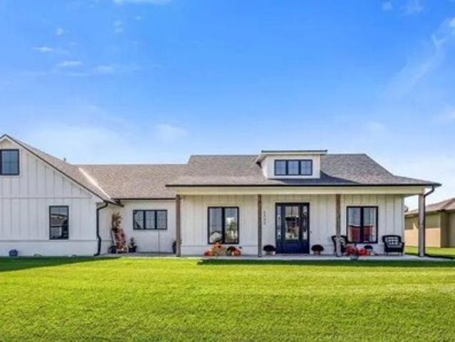 House for sale in Goddard
