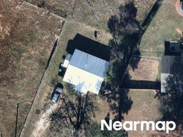House for sale in De Kalb, Texas
