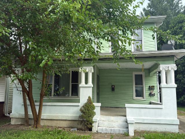 House for sale in New Albany, Indiana