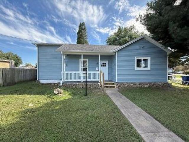 House for sale in Monmouth, Illinois