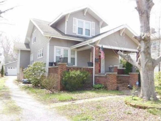 House for sale in Marion, Illinois