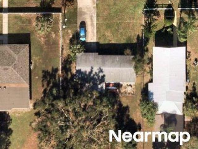 House for sale in Frostproof