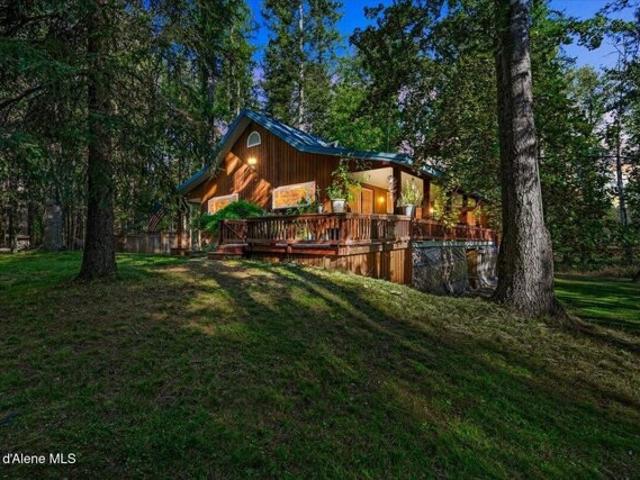 House for sale in Cocolalla, Idaho