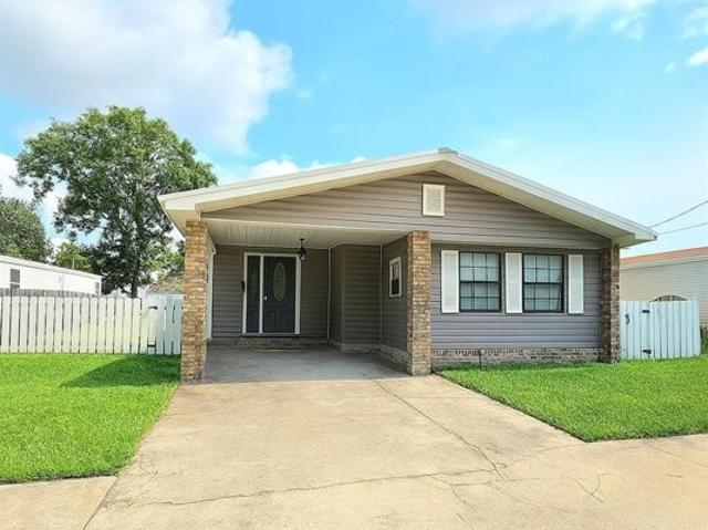 House for sale in Belle Chasse