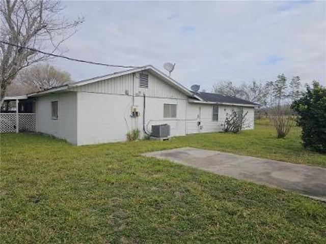 House for sale in Kingsville House for sale in Kingsville