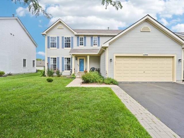 House for sale in Round Lake