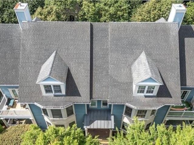 Condo for sale in Norfolk