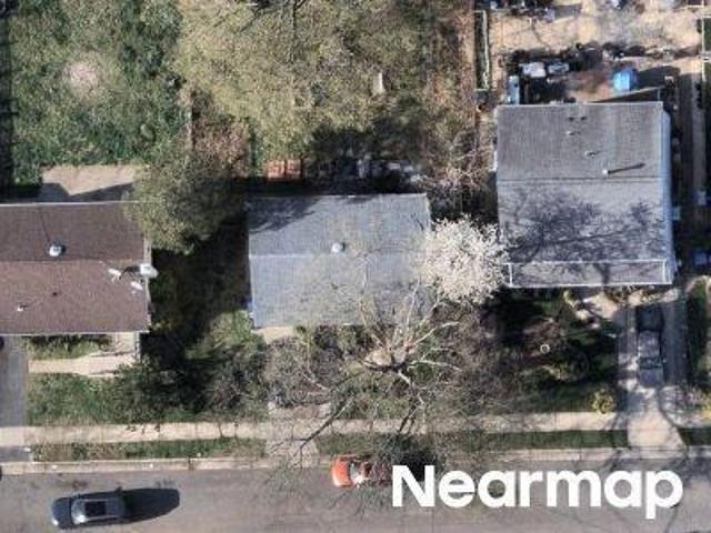 House for sale in Avenel, New Jersey