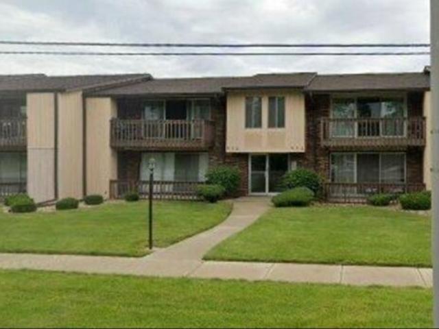 Condo for sale in Glenwood