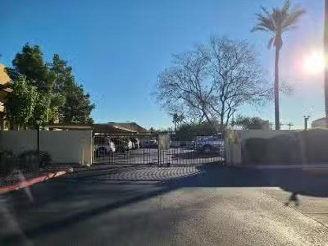 House for sale in Paradise Valley
