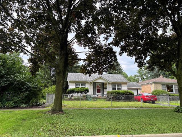 House for sale in West Chicago, Illinois