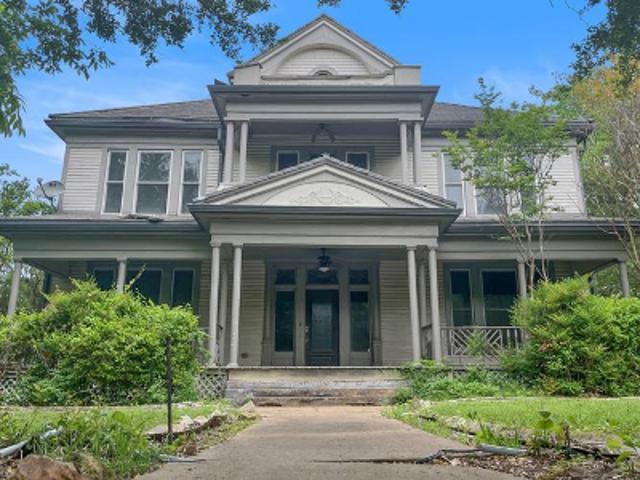 House for sale in Whitewright, Texas