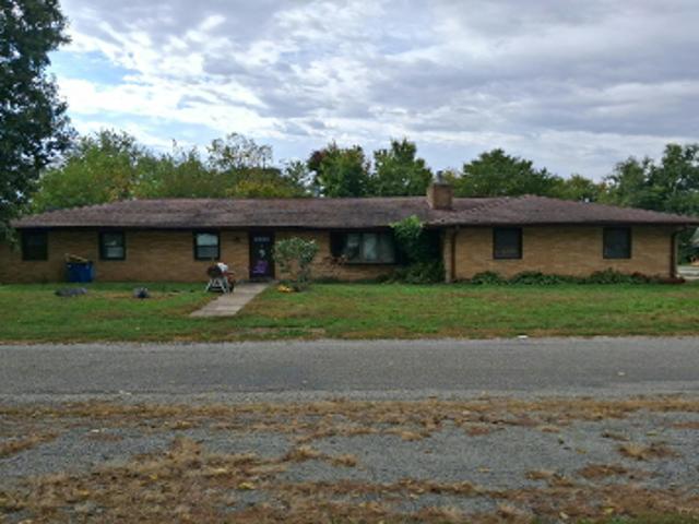 House for sale in Arrowsmith, McLean County