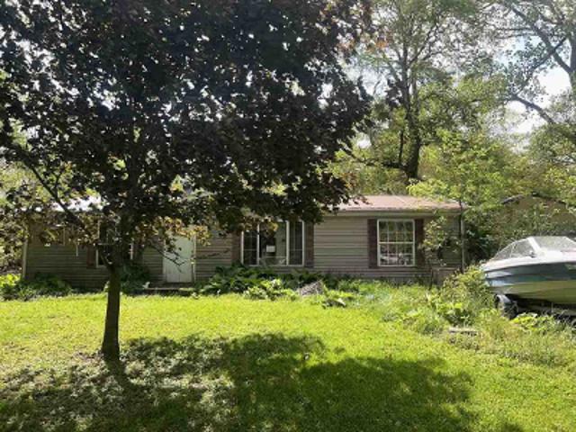 House for sale in Momence, Illinois